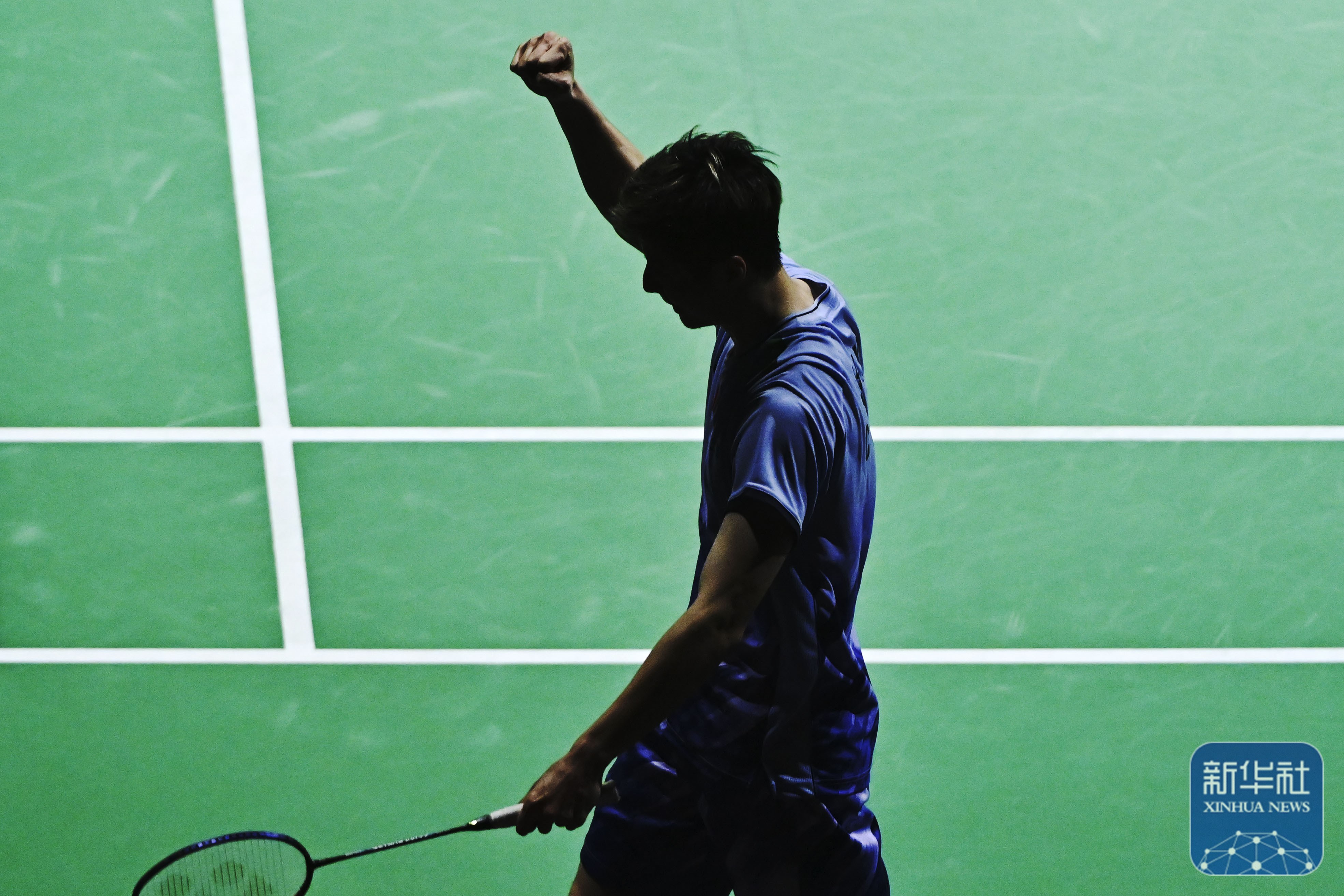 包含马来西亚队员在比赛中展现出色表现，赢得决胜球的词条